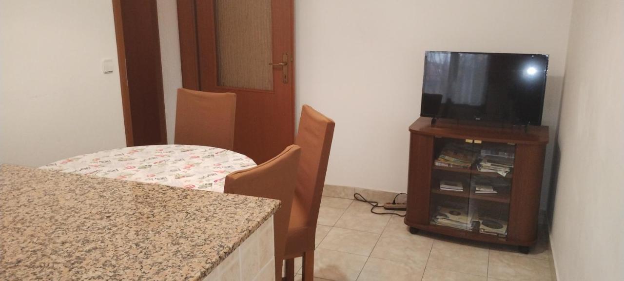 Apartmani Jere Kastav Rubesi ภายนอก รูปภาพ